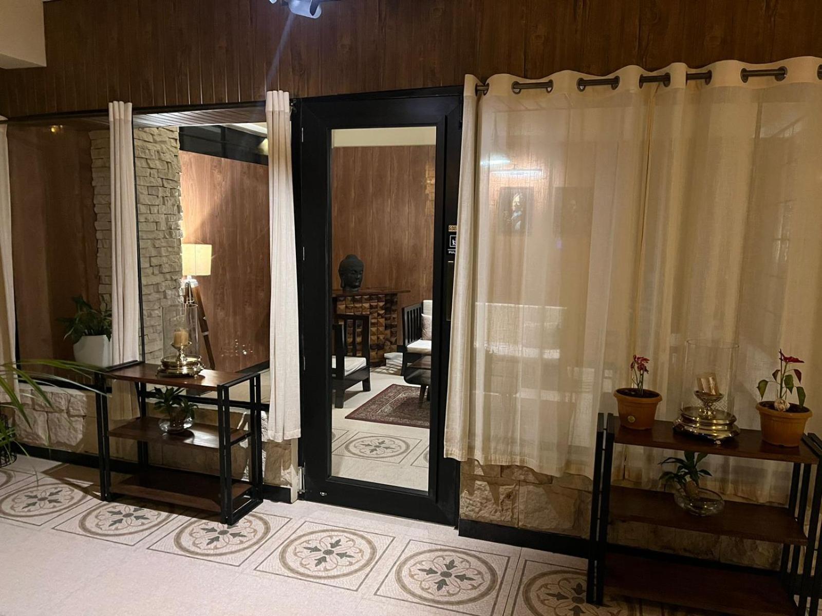 Hotel Acropolis Shillong Zewnętrze zdjęcie